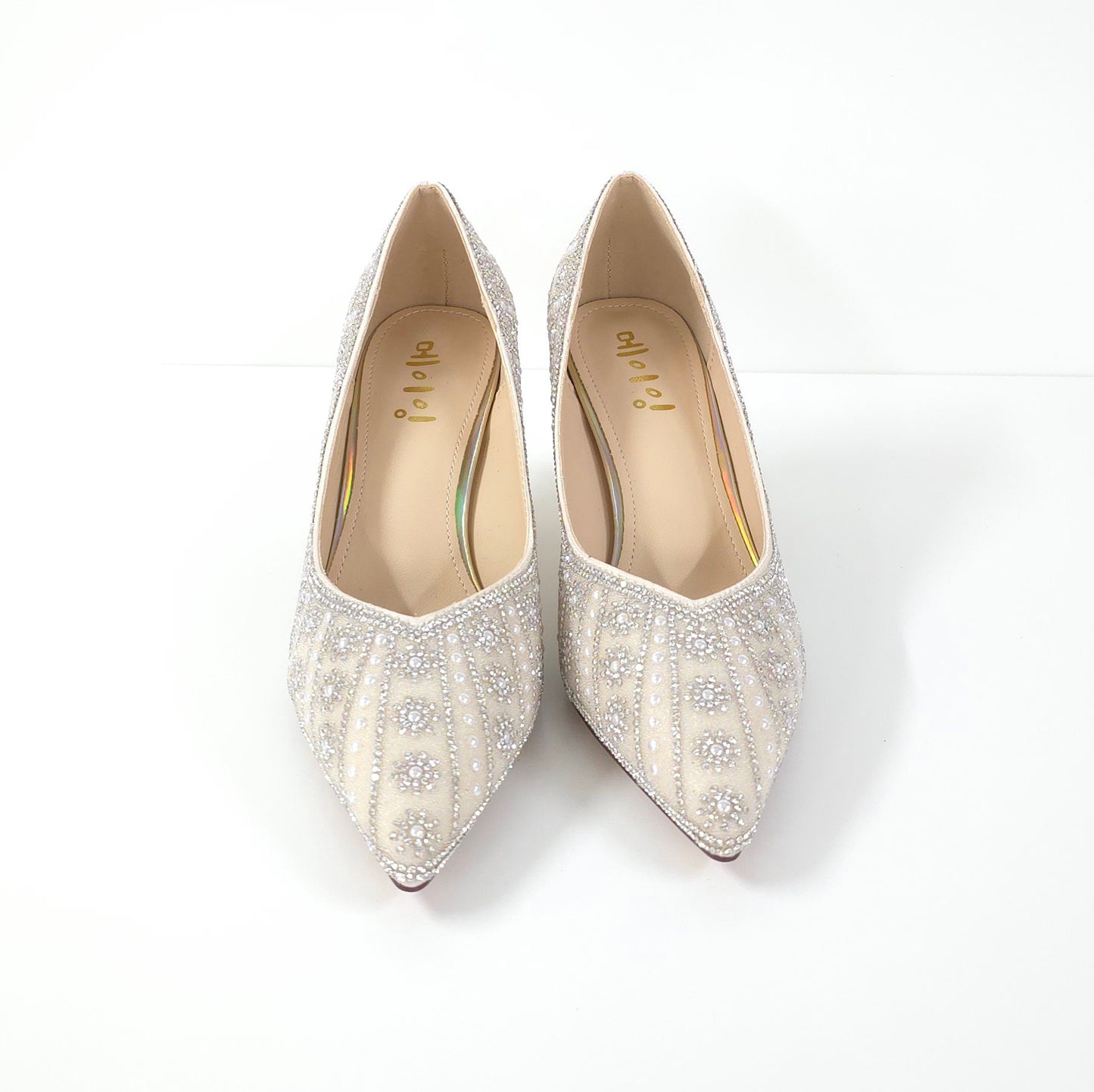 水晶珠飾低跟鞋Crystal-Embellished Low Heels