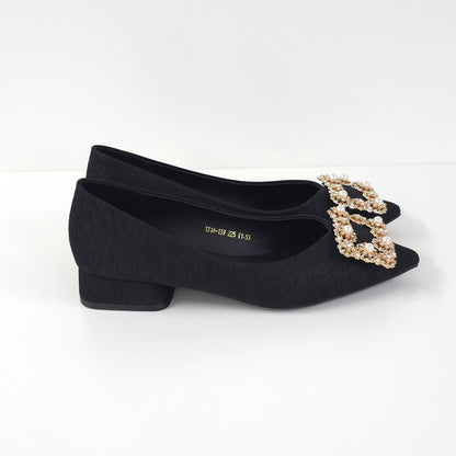 珍珠方扣低跟鞋Pearl Buckle Low-Heel Shoes