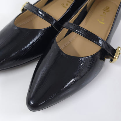 方扣低跟漆皮鞋Square Buckle Leather Shoes