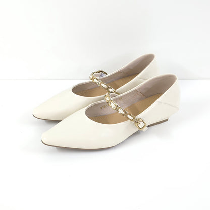 Low Heel with Metal Chain