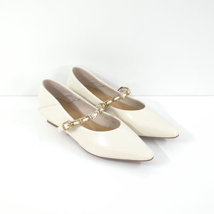 Low Heel with Metal Chain