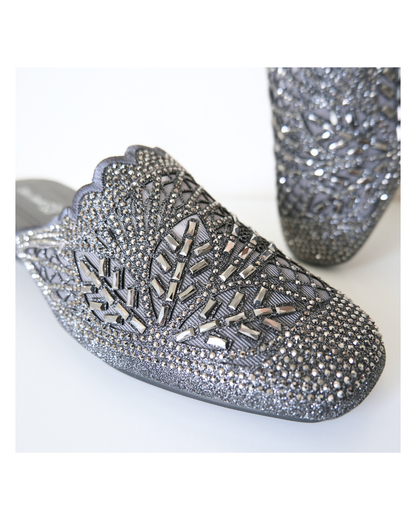 【限時優惠FLASH SALE】法式輕奢透膚橢圓頭穆勒鞋｜銀河葉影 ‧ 精緻刺繡 ‧ 一踩即走