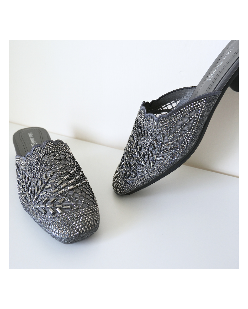 【限時優惠FLASH SALE】法式輕奢透膚橢圓頭穆勒鞋｜銀河葉影 ‧ 精緻刺繡 ‧ 一踩即走