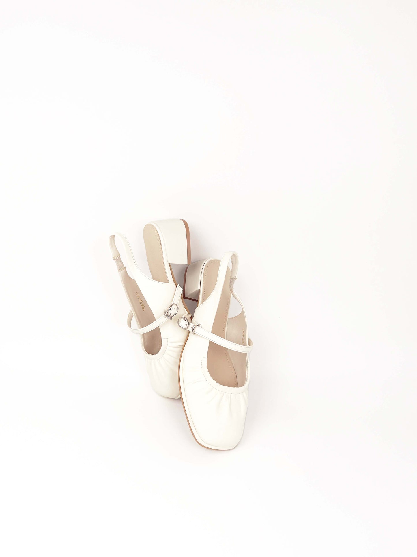 Cloud-like低跟涼鞋 Cloud-like Simple Slingbacks