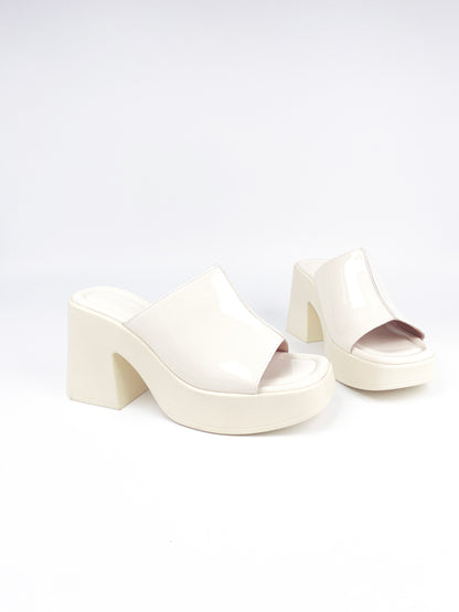 Y2K特厚底高跟涼鞋 Extra thick-soled high-heeled sandals