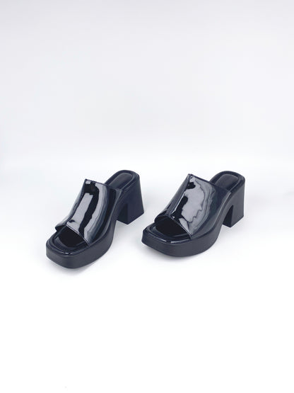 Y2K特厚底高跟涼鞋 Extra thick-soled high-heeled sandals